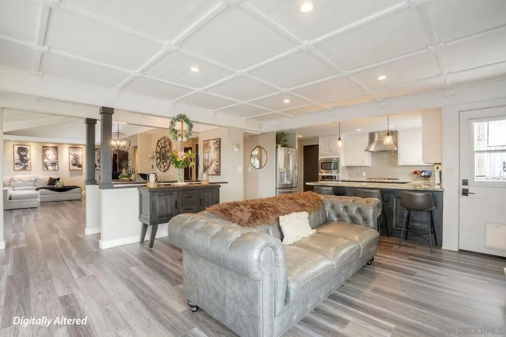 4807 Sunrise Valley Dr El Cajon, CA 92020