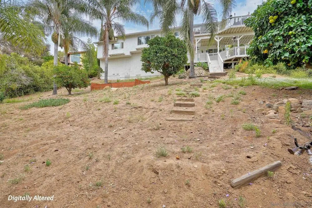 4807 Sunrise Valley Dr El Cajon, CA 92020