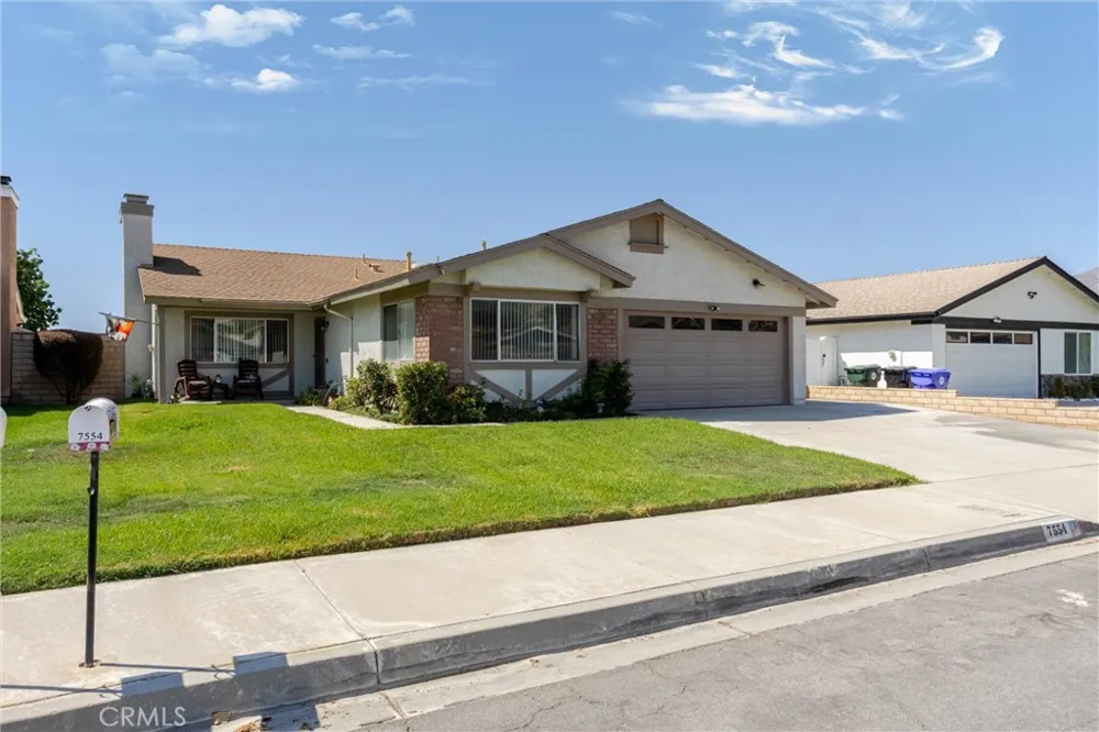 7554 Willow Way Highland, CA 92346