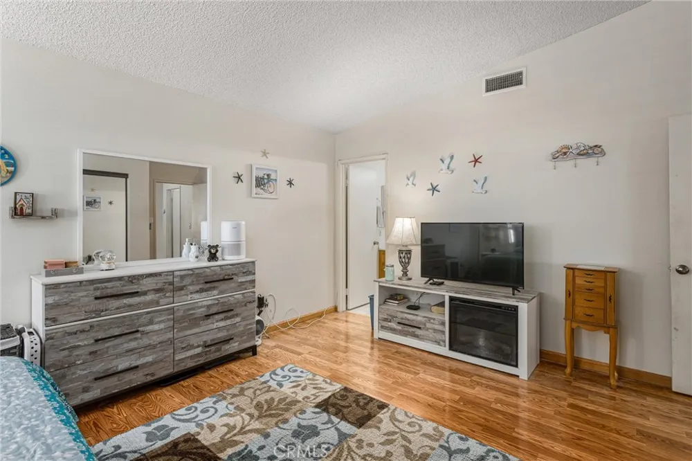 7554 Willow Way Highland, CA 92346