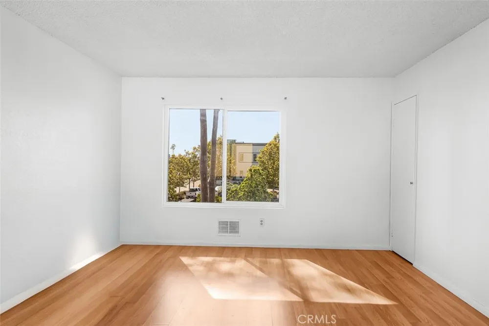 1605 Pentecost San Diego, CA 92105