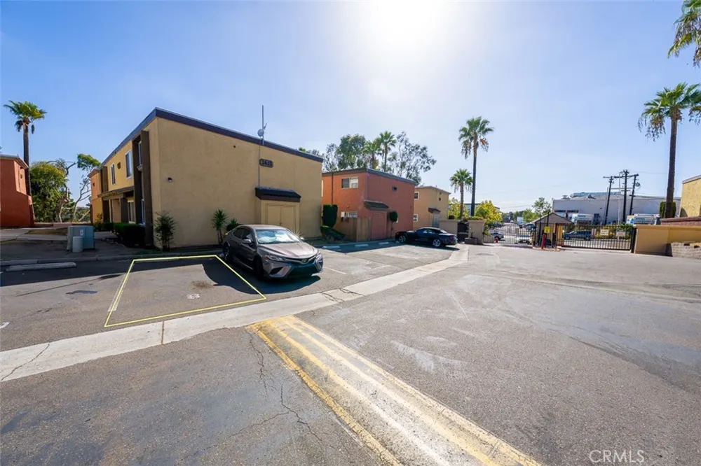 1605 Pentecost San Diego, CA 92105