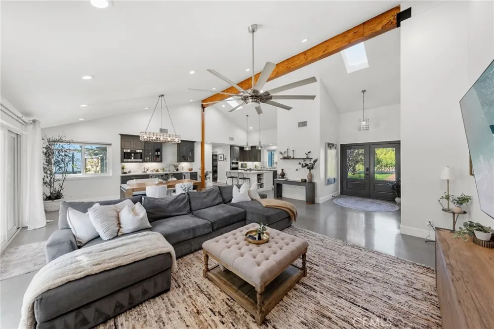 35875 Camino De Buena Vida Temecula, CA 92592