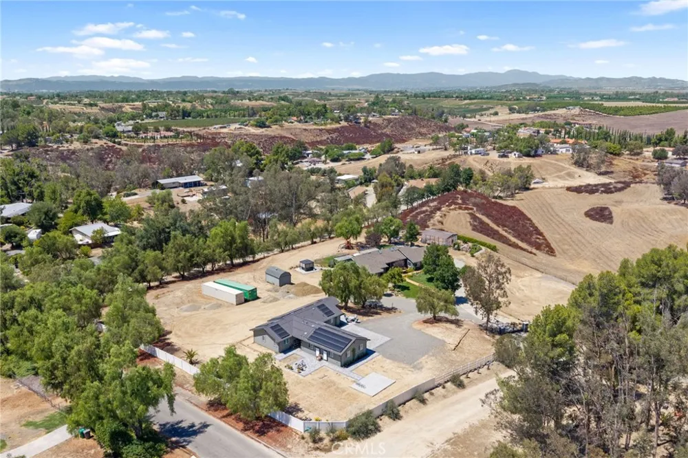 35875 Camino De Buena Vida Temecula, CA 92592