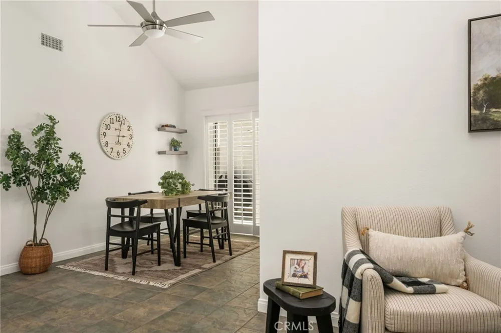 49 Summerfield #99 Irvine, CA 92614