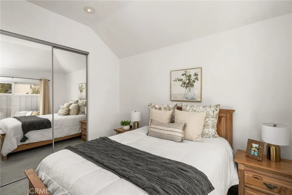 49 Summerfield #99 Irvine, CA 92614