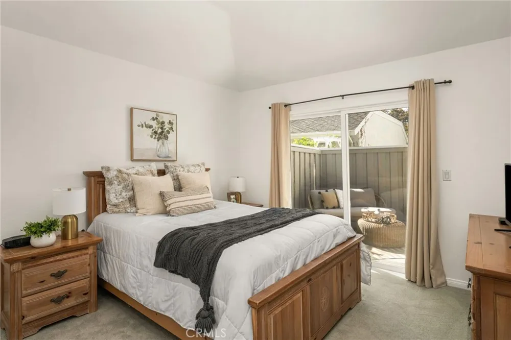 49 Summerfield #99 Irvine, CA 92614