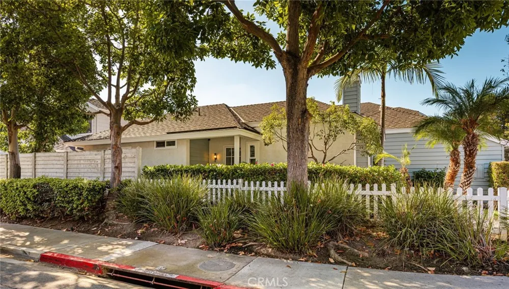 49 Summerfield #99 Irvine, CA 92614