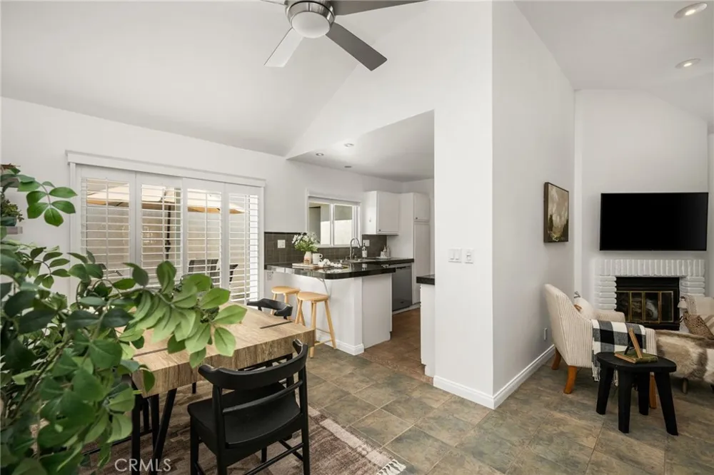 49 Summerfield #99 Irvine, CA 92614