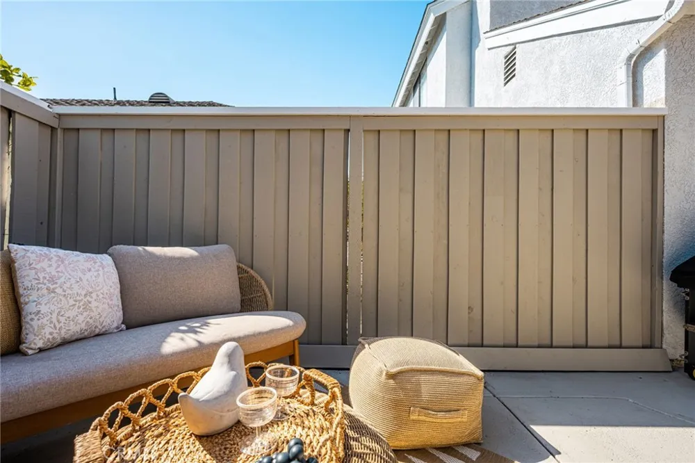 49 Summerfield #99 Irvine, CA 92614