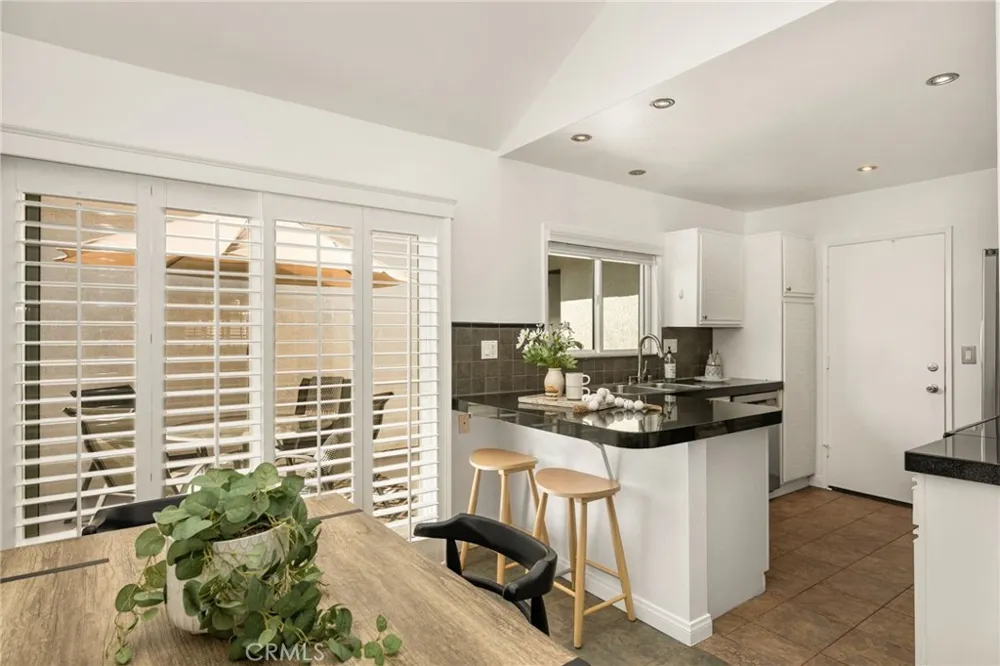 49 Summerfield #99 Irvine, CA 92614