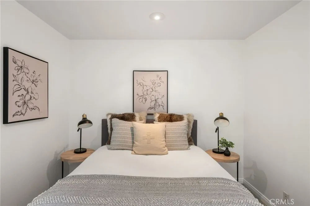 49 Summerfield #99 Irvine, CA 92614