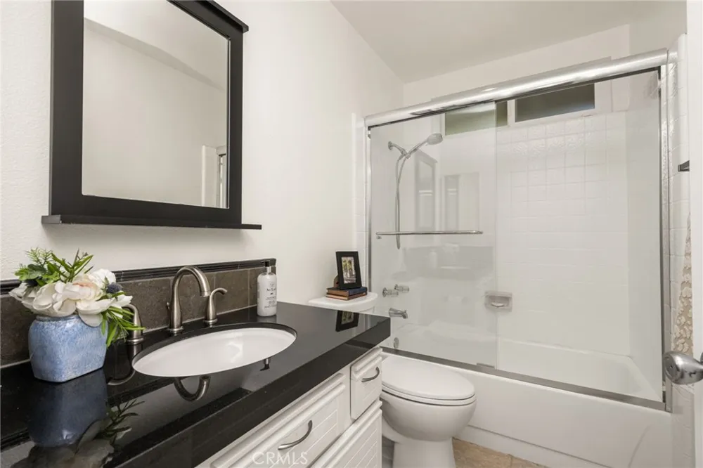 49 Summerfield #99 Irvine, CA 92614