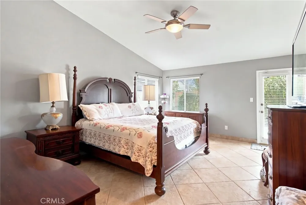 10019 Laurel Park Bakersfield, CA 93312