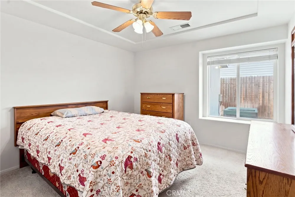 10019 Laurel Park Bakersfield, CA 93312