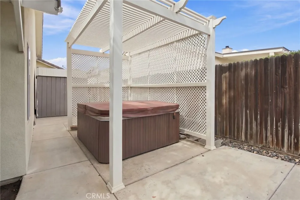 10019 Laurel Park Bakersfield, CA 93312