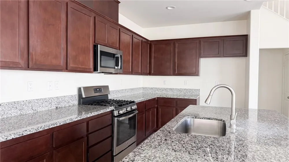 1440 Black Diamond Beaumont, CA 92223