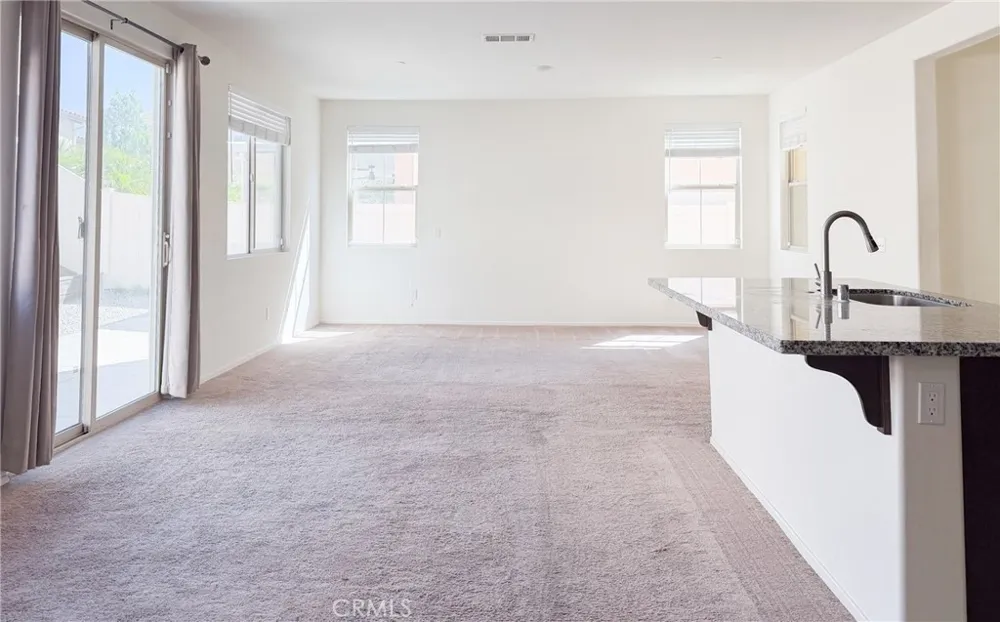 1440 Black Diamond Beaumont, CA 92223