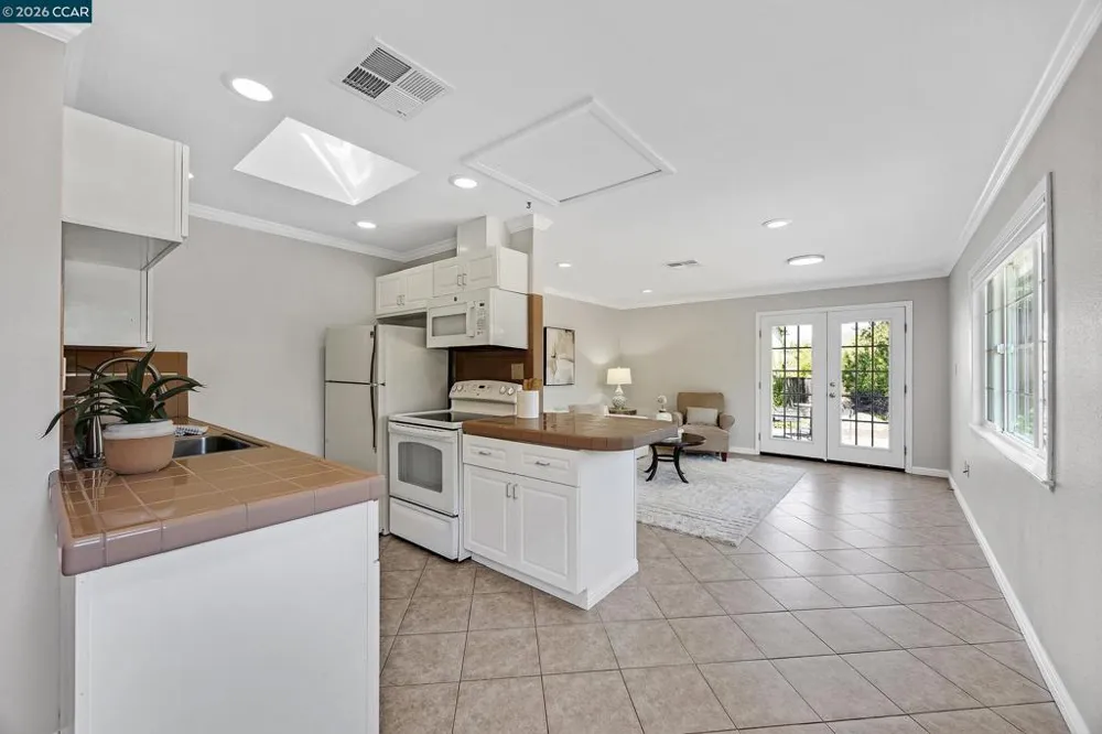 2548 Casa Grande Ct Walnut Creek, CA 94598