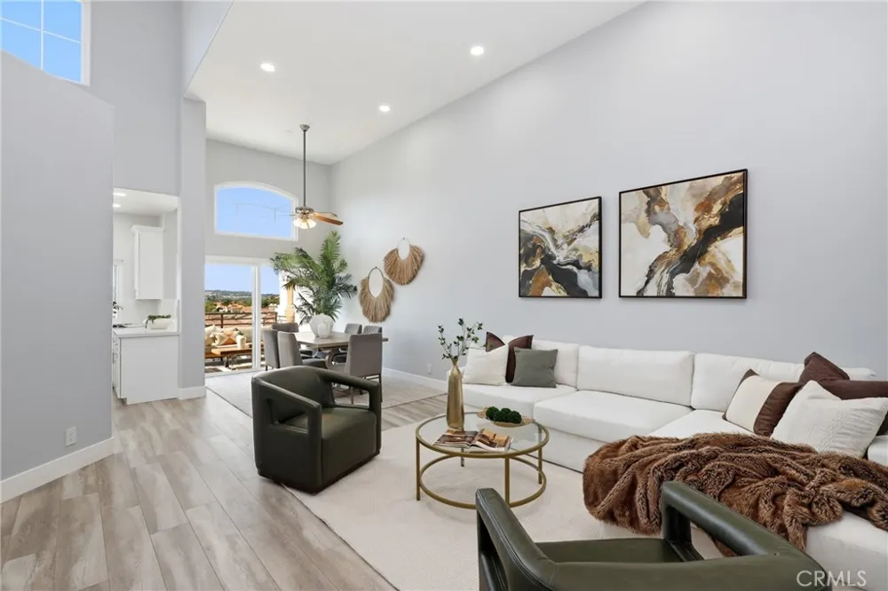 28815 El Adolfo Laguna Niguel, CA 92677