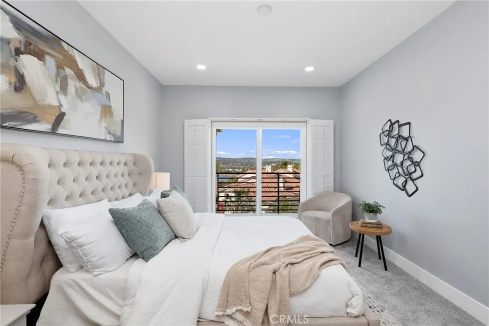 28815 El Adolfo Laguna Niguel, CA 92677