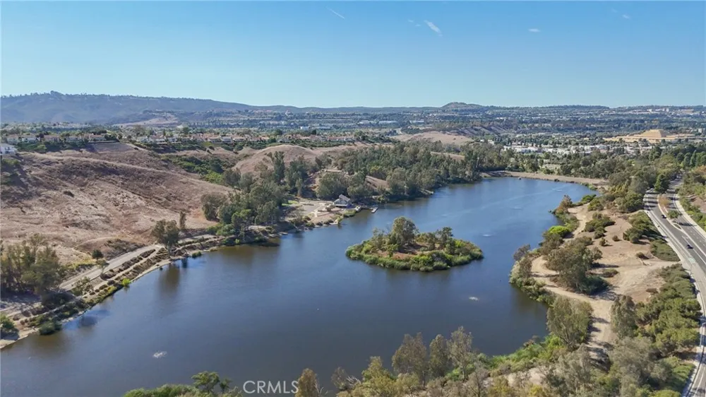 28815 El Adolfo Laguna Niguel, CA 92677