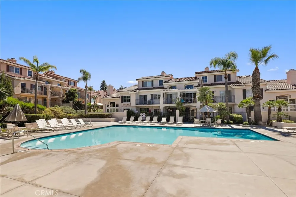28815 El Adolfo Laguna Niguel, CA 92677