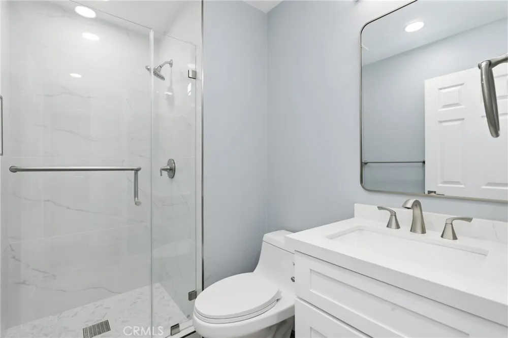 28815 El Adolfo Laguna Niguel, CA 92677