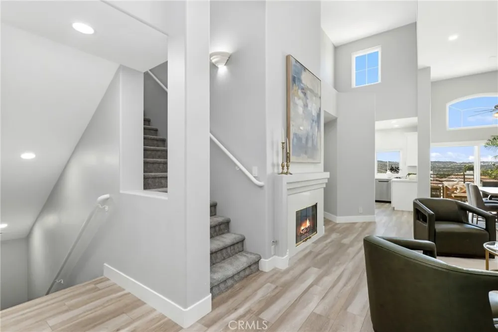 28815 El Adolfo Laguna Niguel, CA 92677