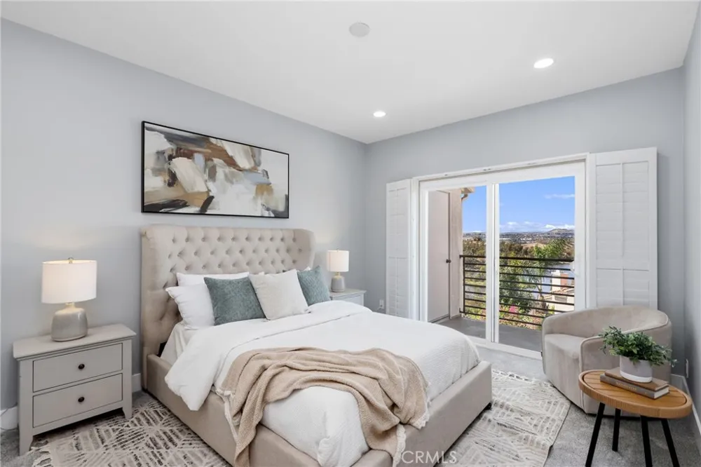 28815 El Adolfo Laguna Niguel, CA 92677