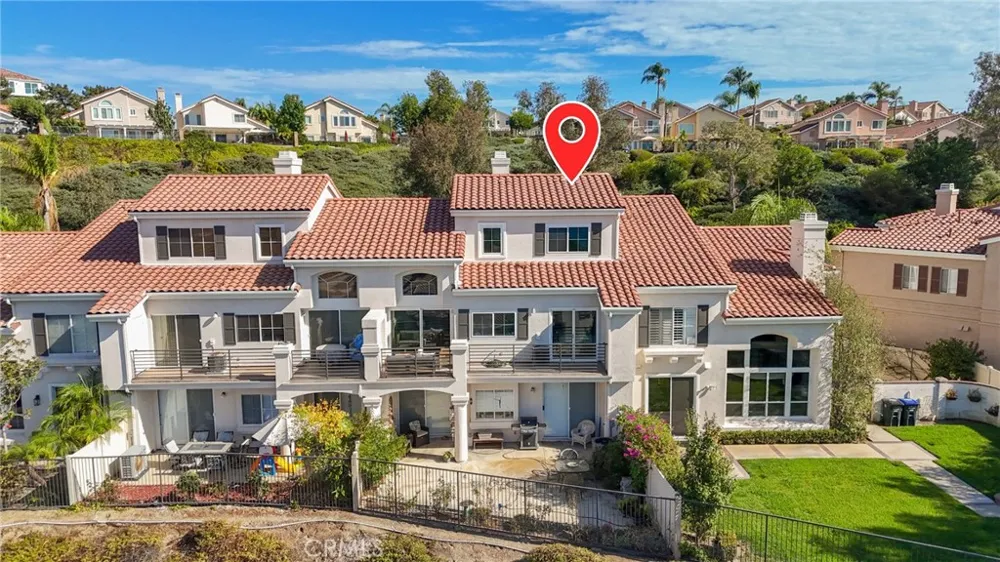 28815 El Adolfo Laguna Niguel, CA 92677