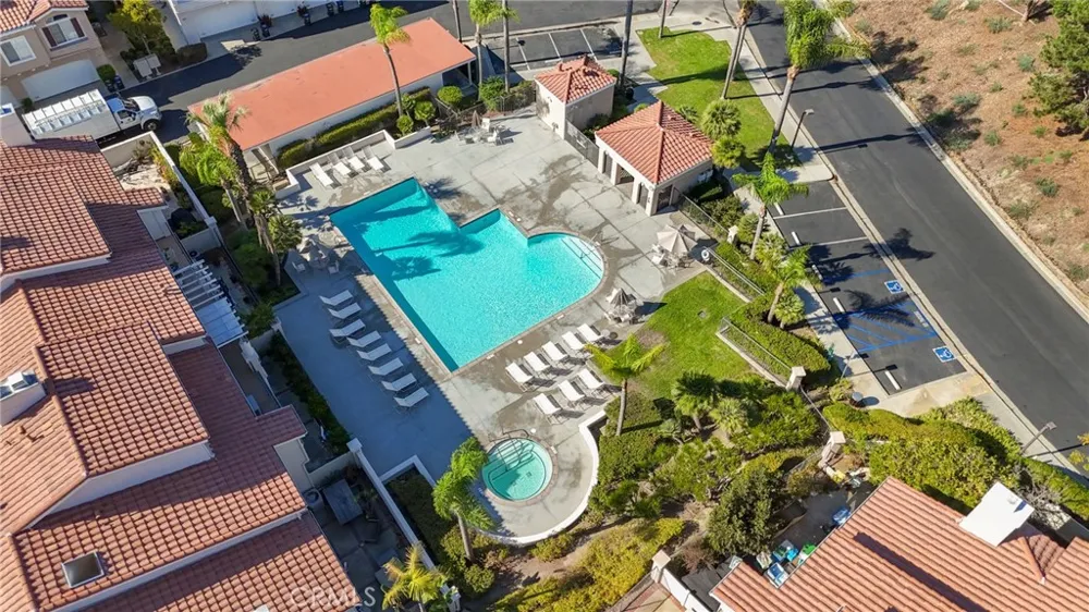 28815 El Adolfo Laguna Niguel, CA 92677