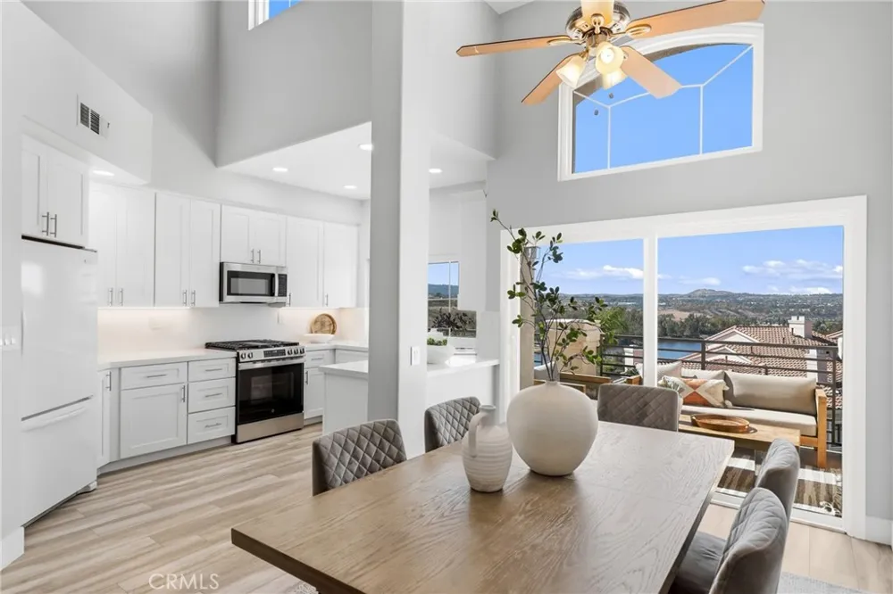 28815 El Adolfo Laguna Niguel, CA 92677