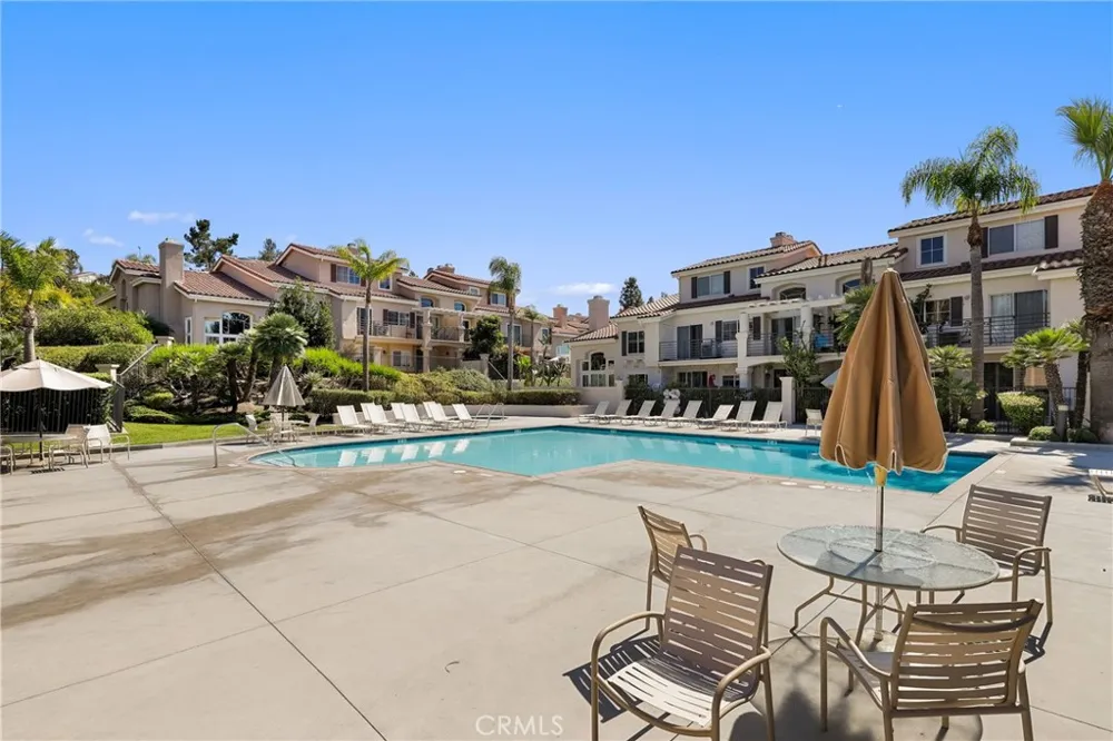 28815 El Adolfo Laguna Niguel, CA 92677