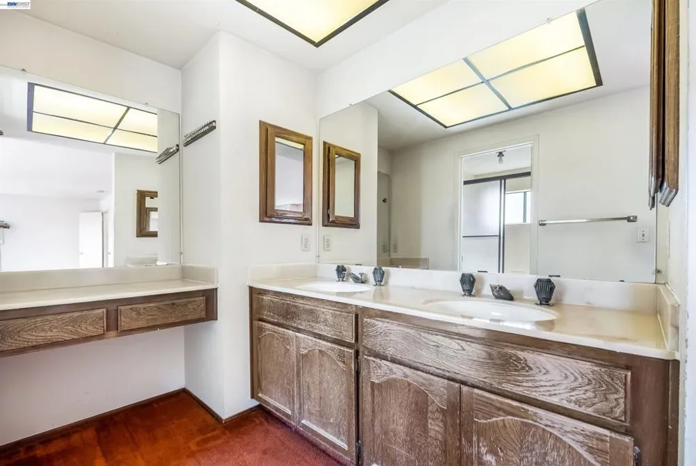 880 Los Positos Milpitas, CA 95035
