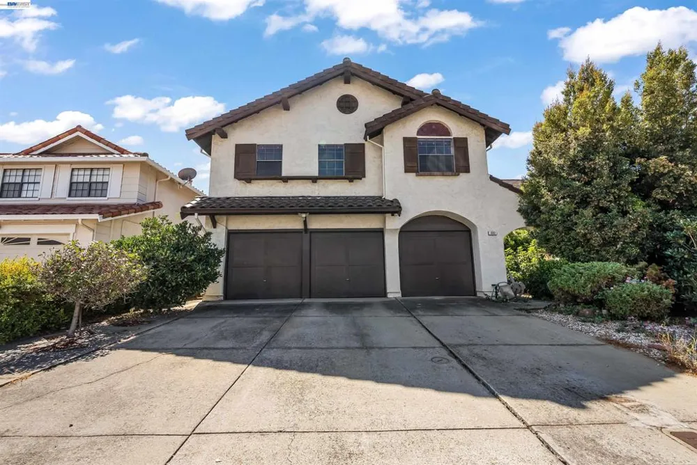880 Los Positos Milpitas, CA 95035