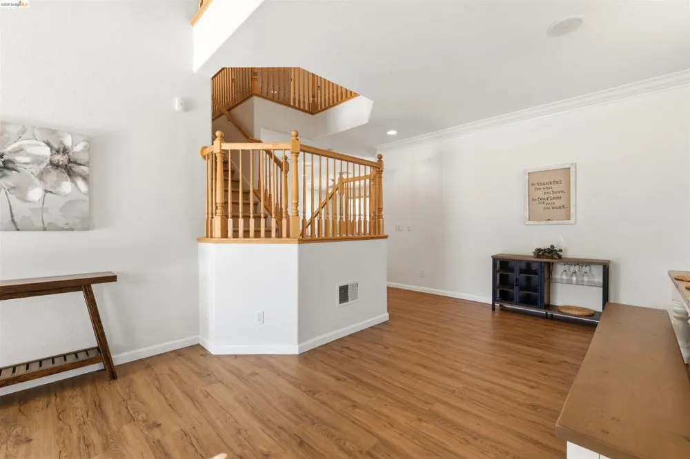 9569 California Oak Cir Patterson, CA 95363