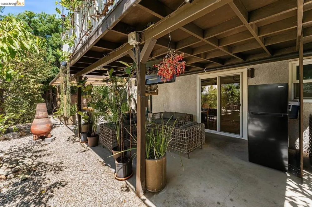 11707 Garrick AVE Sylmar, CA 91342