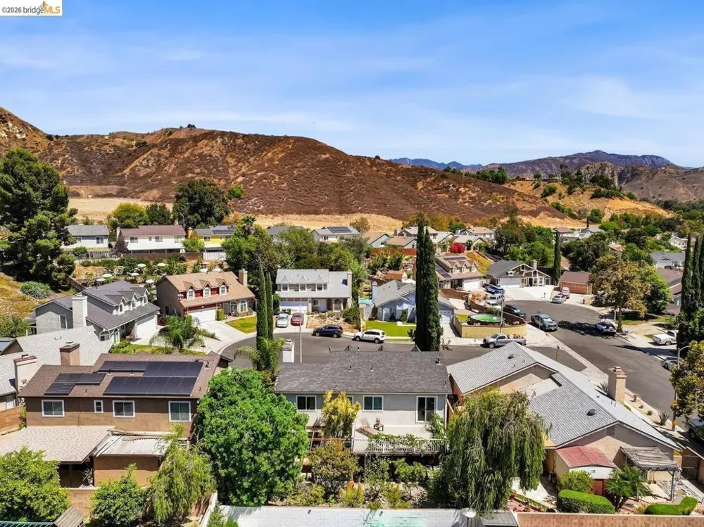 11707 Garrick AVE Sylmar, CA 91342