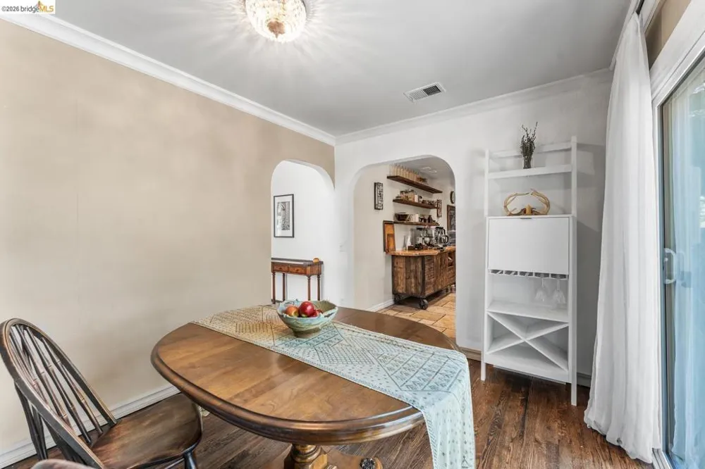 11707 Garrick AVE Sylmar, CA 91342