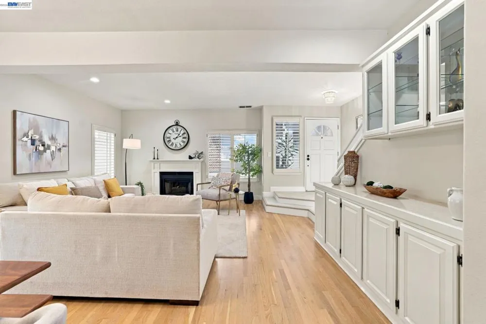 1655 Geary Rd #21 Walnut Creek, CA 94597