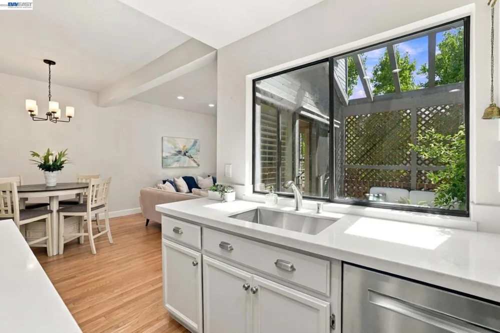 1655 Geary Rd #21 Walnut Creek, CA 94597