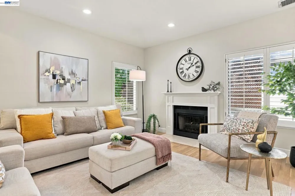 1655 Geary Rd #21 Walnut Creek, CA 94597