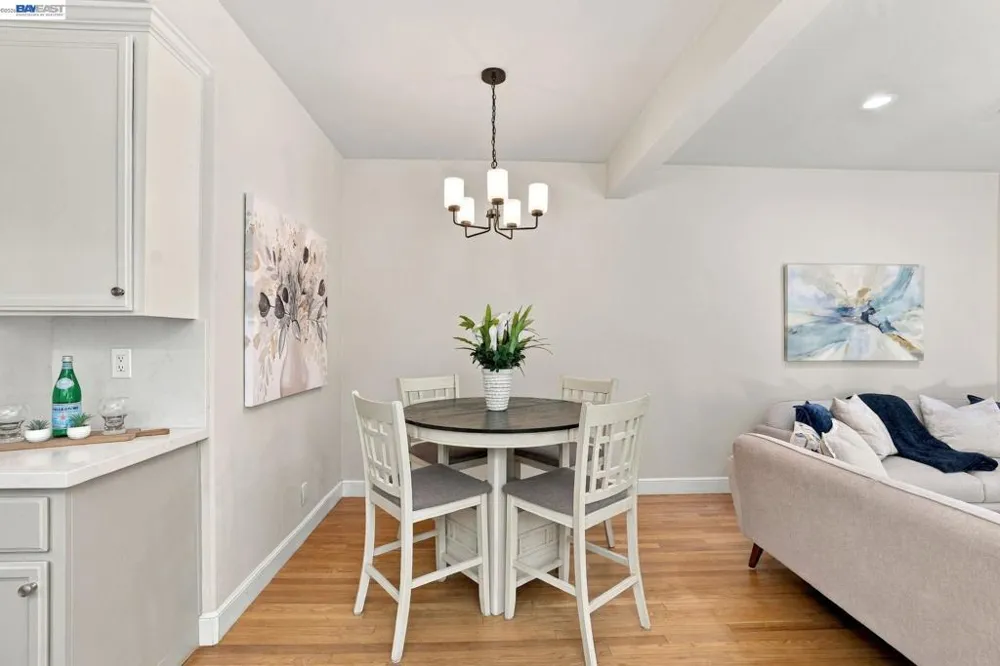 1655 Geary Rd #21 Walnut Creek, CA 94597