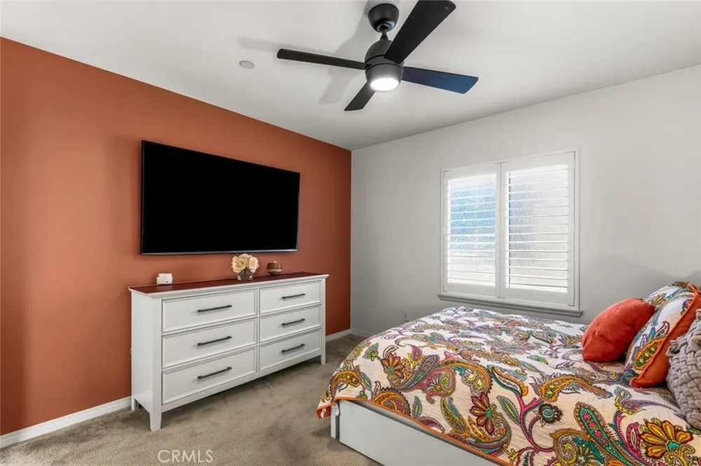 6389 Bluestone Way Fontana, CA 92336