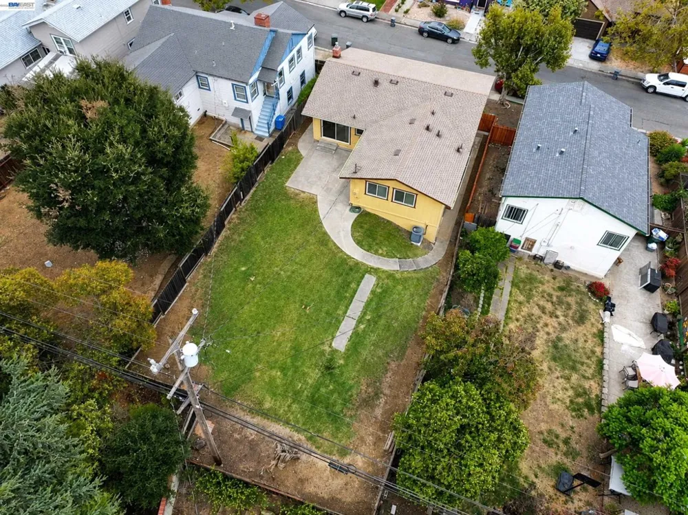 233 Fairmont Ave Vallejo, CA 94590