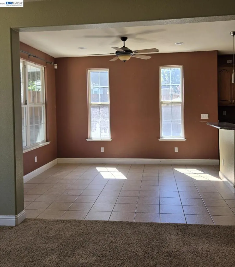 1896 Lourdes Court Tracy, CA 59304