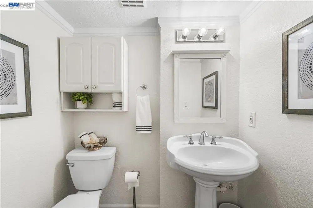 11738 Silvergate Dr Dublin, CA 94568