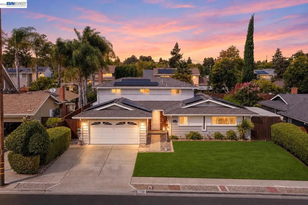 11738 Silvergate Dr Dublin, CA 94568