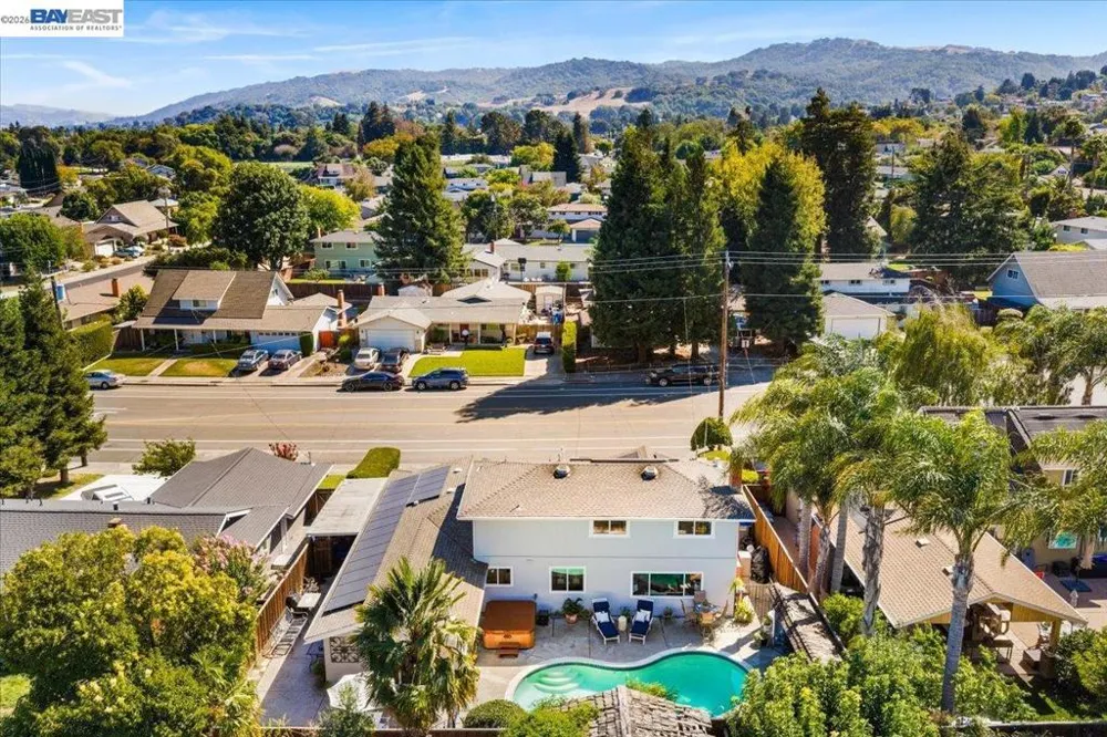 11738 Silvergate Dr Dublin, CA 94568
